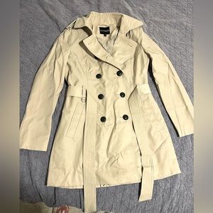Express trench coat